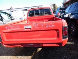 1992 Toyota Truck Red Standard Cab 2.4L AT 2WD #Z22101